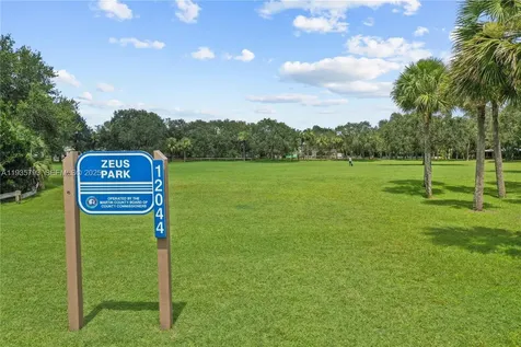 9035 SE Athena Street Hobe Sound FL 33455