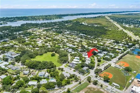 9035 SE Athena Street Hobe Sound FL 33455