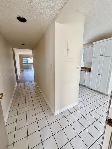 10426 E Clairmont Circle Tamarac FL 33321