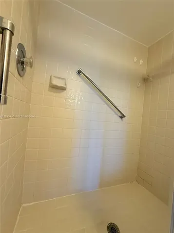 10426 E Clairmont Circle Tamarac FL 33321
