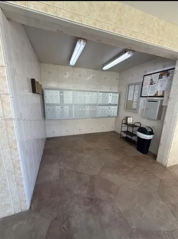 10426 E Clairmont Circle Tamarac FL 33321