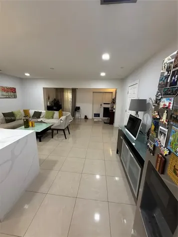 1031 NE 142nd Street Miami FL 33161