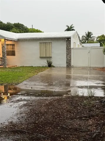 1031 NE 142nd Street Miami FL 33161