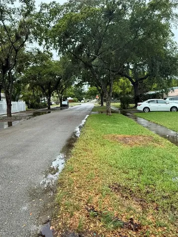 1031 NE 142nd Street Miami FL 33161