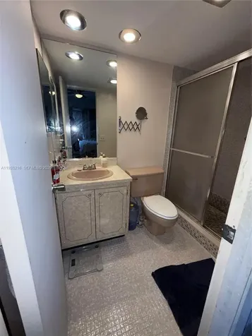3250 N Palm Aire Drive Pompano Beach FL 33069