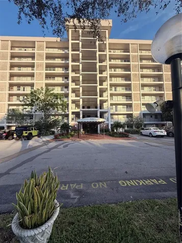 3250 N Palm Aire Drive Pompano Beach FL 33069