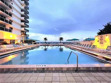 3725 S Ocean Drive Hollywood FL 33019