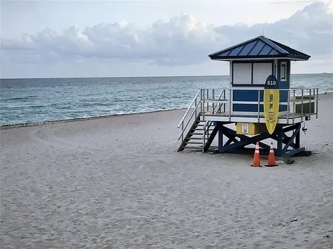 3725 S Ocean Drive Hollywood FL 33019