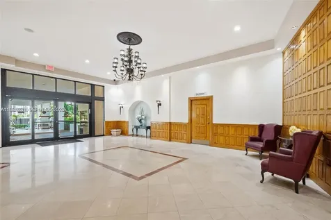3725 S Ocean Drive Hollywood FL 33019
