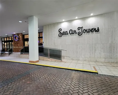 3725 S Ocean Drive Hollywood FL 33019