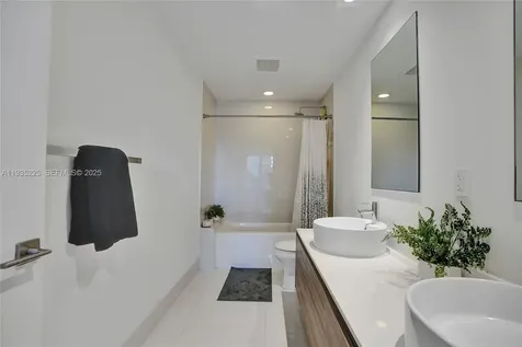 121 NE 34th Street Miami FL 33137