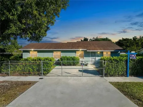 409 SW 8th Avenue Florida City FL 33034