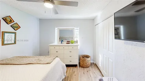 409 SW 8th Avenue Florida City FL 33034