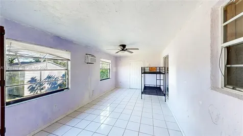 409 SW 8th Avenue Florida City FL 33034