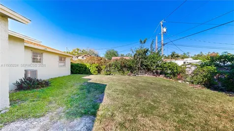 409 SW 8th Avenue Florida City FL 33034