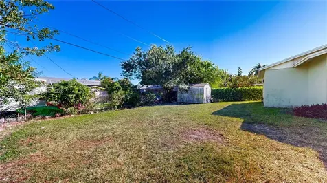 409 SW 8th Avenue Florida City FL 33034
