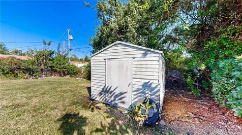 409 SW 8th Avenue Florida City FL 33034