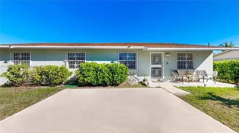 409 SW 8th Avenue Florida City FL 33034