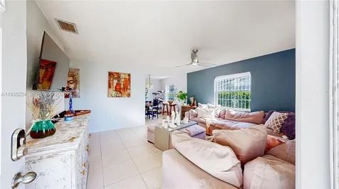 409 SW 8th Avenue Florida City FL 33034
