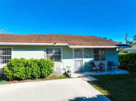 409 SW 8th Avenue Florida City FL 33034