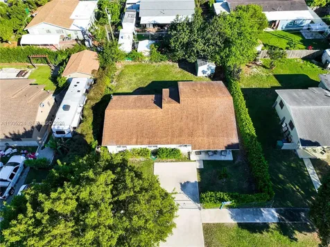 409 SW 8th Avenue Florida City FL 33034