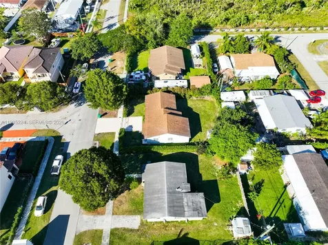 409 SW 8th Avenue Florida City FL 33034