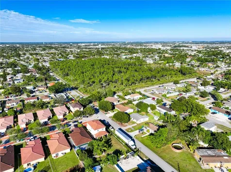 409 SW 8th Avenue Florida City FL 33034