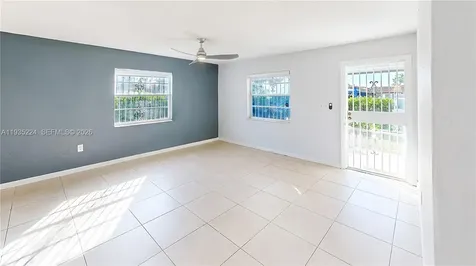 409 SW 8th Avenue Florida City FL 33034