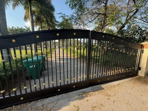 19701 SW 197th Avenue Miami FL 33187