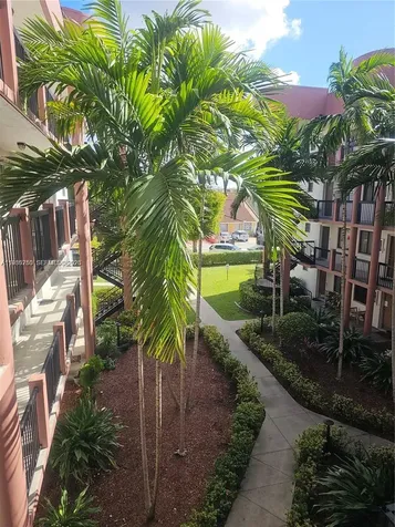 5460 W 21st Court Hialeah FL 33016