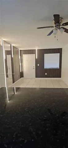 5460 W 21st Court Hialeah FL 33016