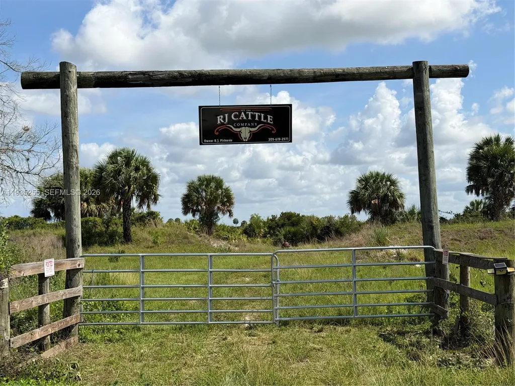 NW 72 Avenue Okeechobee FL 34972
