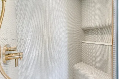 2678 Tigertail Avenue Miami FL 33133