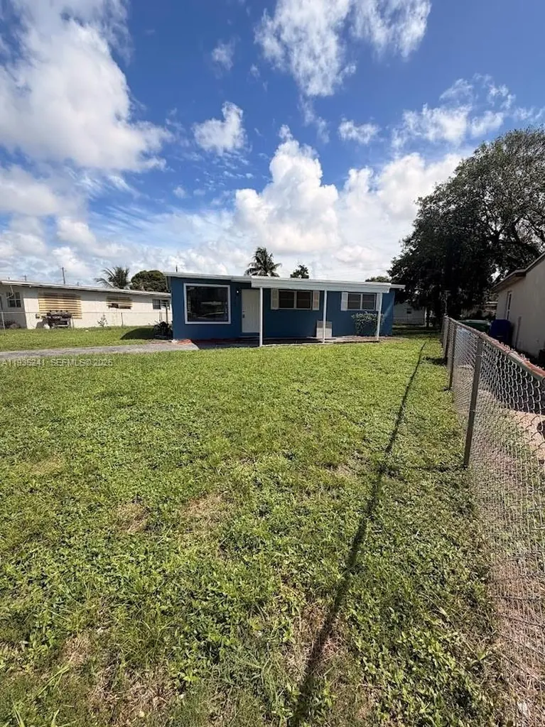 318 NW 30th Terrace Fort Lauderdale FL 33311