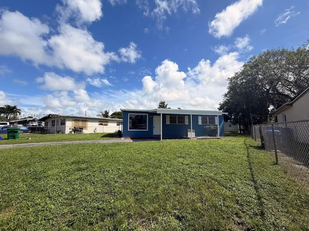 318 NW 30th Terrace Fort Lauderdale FL 33311
