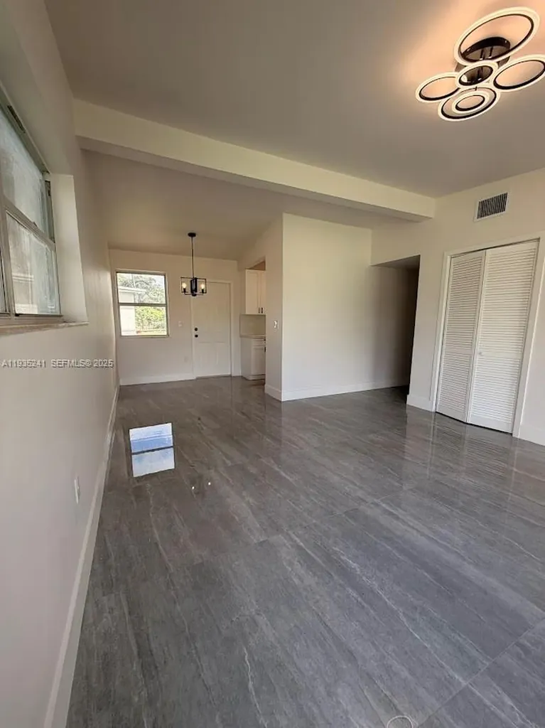 318 NW 30th Terrace Fort Lauderdale FL 33311