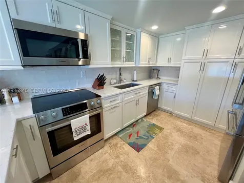 1501 Ocean Bay Drive Key Largo FL 33037