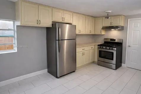 9407 NW 4th Avenue Miami FL 33150