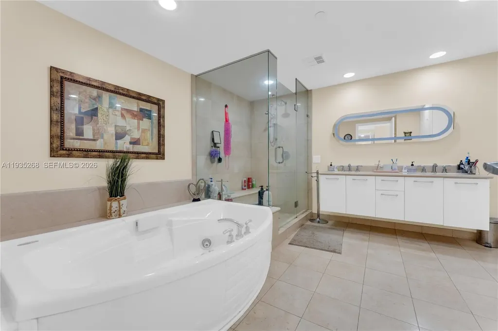 3101 S Ocean Drive Hollywood FL 33019