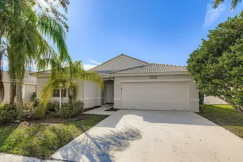 14242 NW 18th Place Pembroke Pines FL 33028