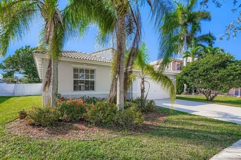 14242 NW 18th Place Pembroke Pines FL 33028