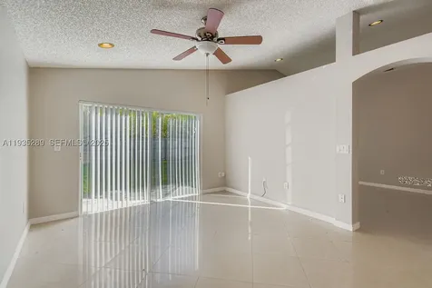 14242 NW 18th Place Pembroke Pines FL 33028