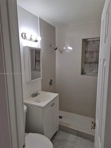 9201 SW 43rd Terrace Miami FL 33165