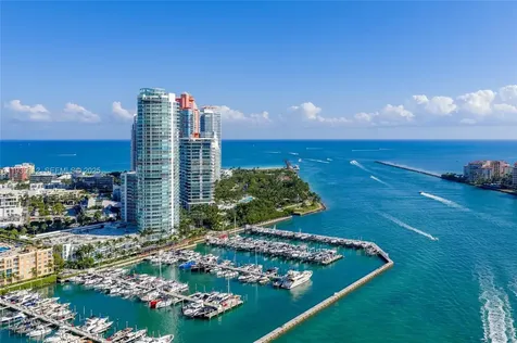 1000 S Pointe Drive Miami Beach FL 33139