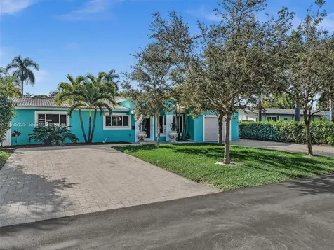 2650 NE 20th Street Pompano Beach FL 33062