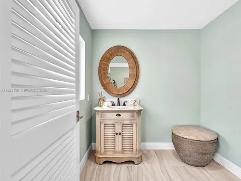 2650 NE 20th Street Pompano Beach FL 33062
