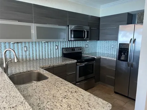 2501 S Ocean Drive Hollywood FL 33019