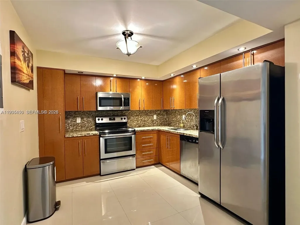 2401 S Ocean Drive Hollywood FL 33019