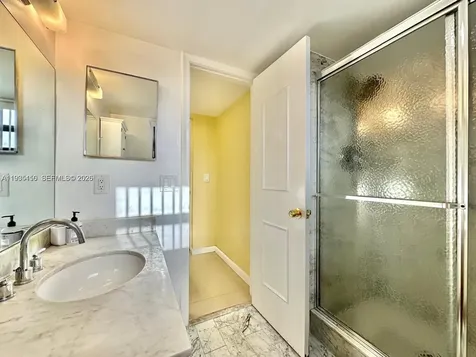 2401 S Ocean Drive Hollywood FL 33019