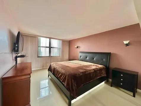 2401 S Ocean Drive Hollywood FL 33019